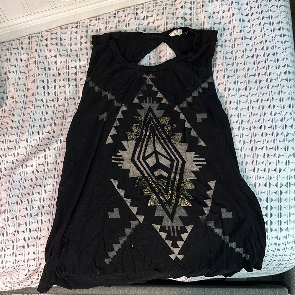 Open twisted back tribal tank top